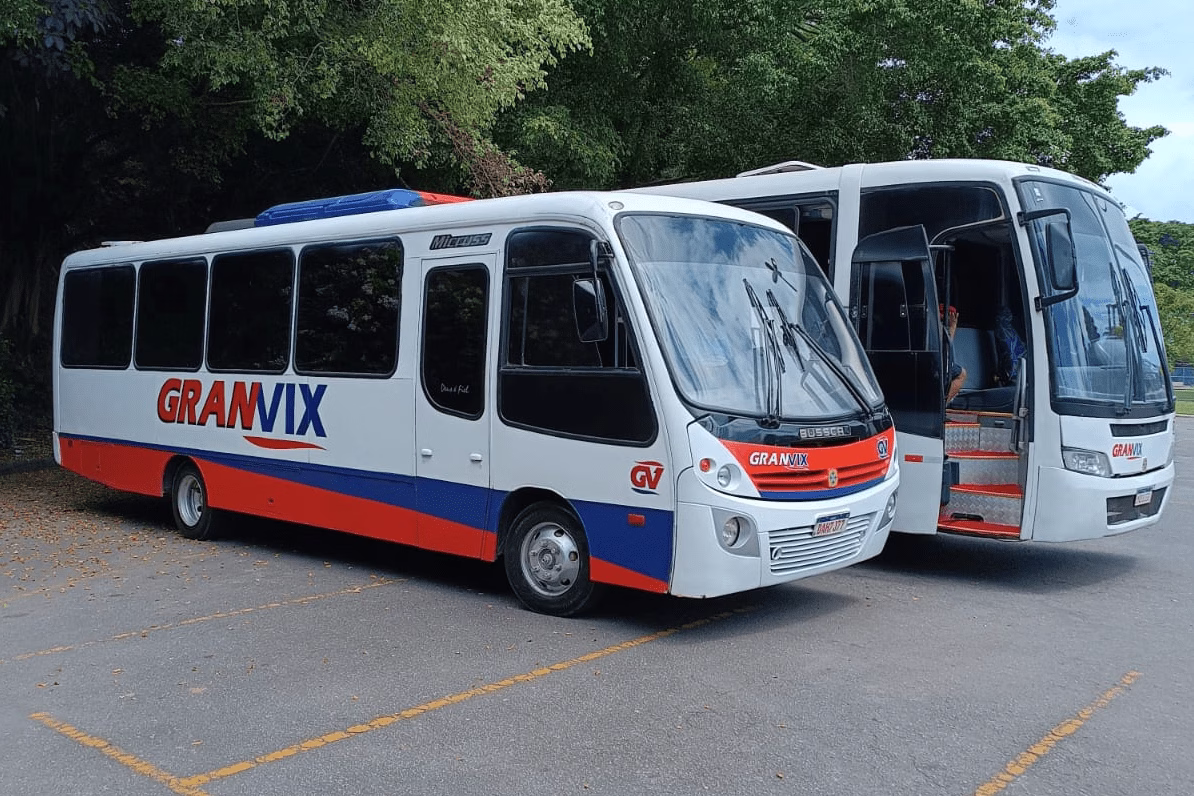 Ônibus Granvix